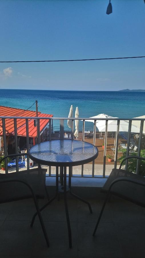 Diolkos Apartement Nea Roda Dış mekan fotoğraf