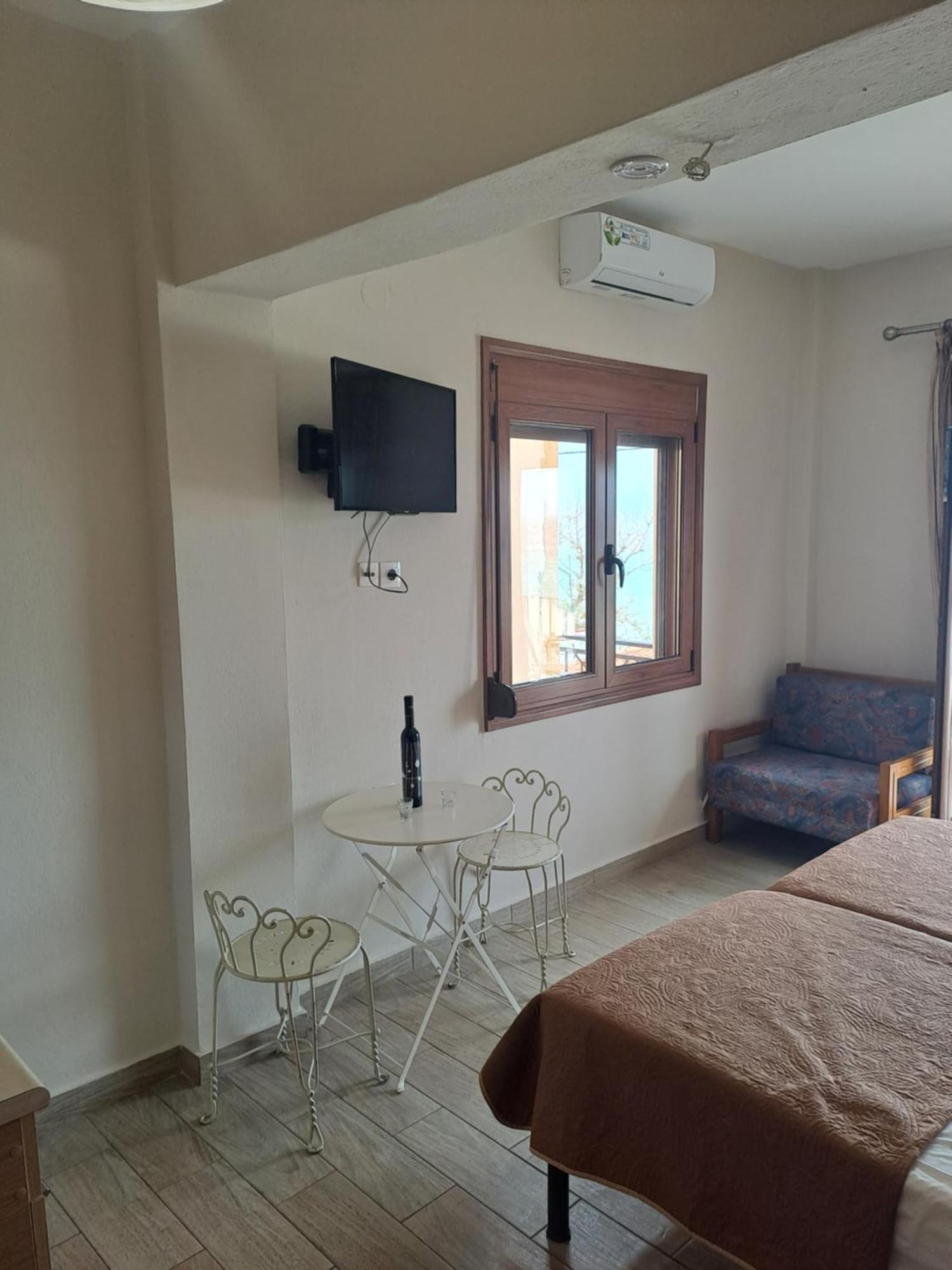 Diolkos Apartement Nea Roda Oda fotoğraf